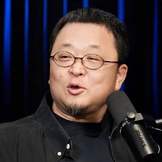 送iPhone抽中罗永浩 网友:抽中最不需要的人 送iPhone抽中罗永浩 网友:抽中最不需要的人